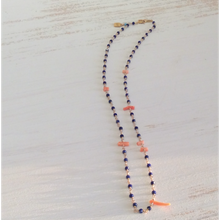 画像をギャラリービューアに読み込む, 【受注商品】ラピスラズリと深海珊瑚のシャンク巻きネックレス(40cm)
