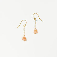 画像をギャラリービューアに読み込む, 深海珊瑚と淡水パールのショートピアス