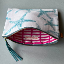 画像をギャラリービューアに読み込む, ポーチ Lサイズ *水色ヒトデ柄(白)