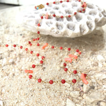 画像をギャラリービューアに読み込む, 【受注商品】染め珊瑚と深海珊瑚のシャンク巻きネックレス(40㎝)