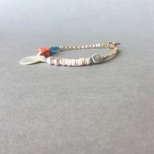画像をギャラリービューアに読み込む, 深海珊瑚と白蝶貝&天然石のブレスレット ★お好きな色が選べます