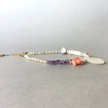 画像をギャラリービューアに読み込む, 深海珊瑚と白蝶貝&天然石のブレスレット ★お好きな色が選べます