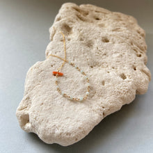 画像をギャラリービューアに読み込む, アマゾナイトと深海珊瑚のネックレス