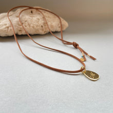 画像をギャラリービューアに読み込む, イニシャルチャーム(真鍮)