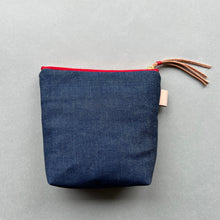 画像をギャラリービューアに読み込む, デニムポーチ Sサイズ(ダークブルー)