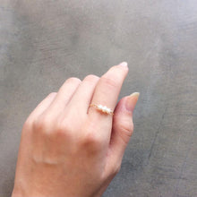 画像をギャラリービューアに読み込む, 淡水パールのチェーンリング【受注商品】