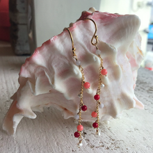 画像をギャラリービューアに読み込む, 染め珊瑚のつぶつぶピアス