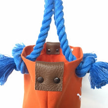 画像をギャラリービューアに読み込む, BRANCHES オリジナル　トートバッグ　＊珊瑚刺繍入り＊キャロット(白刺繡、青紐)
