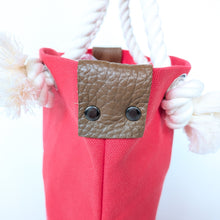 画像をギャラリービューアに読み込む, BRANCHES オリジナル　トートバッグ　＊珊瑚刺繍入り＊スカーレット～白刺繍
