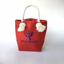画像をギャラリービューアに読み込む, BRANCHES オリジナル　トートバッグS　＊珊瑚刺繍入り＊スカーレット（青刺繍、白紐）
