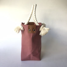 画像をギャラリービューアに読み込む, BRANCHES オリジナル　トートバッグS　＊珊瑚刺繍入り＊プラム（白刺繍、白紐）

