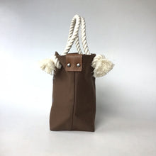 画像をギャラリービューアに読み込む, BRANCHES オリジナル　トートバッグS　＊珊瑚刺繍入り＊ココア（グレー刺繍、白紐）

