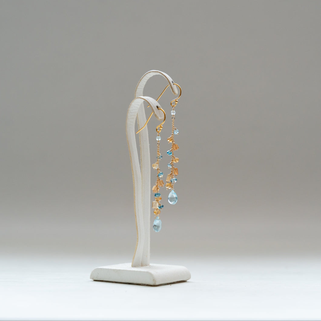 ✨NEW【11月の誕生石】ブルートパーズとシトリンのチェーンピアス