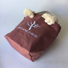 画像をギャラリービューアに読み込む, BRANCHES オリジナル　トートバッグS　＊珊瑚刺繍入り＊プラム（白刺繍、白紐）
