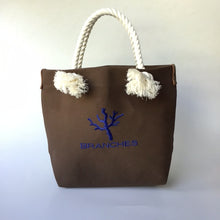 画像をギャラリービューアに読み込む, BRANCHES オリジナル　トートバッグМ　＊珊瑚刺繍入り＊ココア(青刺繍、白紐）
