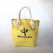 画像をギャラリービューアに読み込む, BRANCHES オリジナル　トートバッグS　＊珊瑚刺繍入り＊クリーム（青刺繍、白紐）

