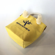 画像をギャラリービューアに読み込む, BRANCHES オリジナル　トートバッグS　＊珊瑚刺繍入り＊クリーム（青刺繍、白紐）
