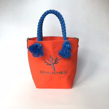画像をギャラリービューアに読み込む, BRANCHES オリジナル　トートバッグS　＊珊瑚刺繍入り＊キャロット（グレー刺繍、青紐）
