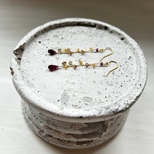 画像をギャラリービューアに読み込む, ✨NEW【1月誕生石】ガーネットmixチェーンピアス
