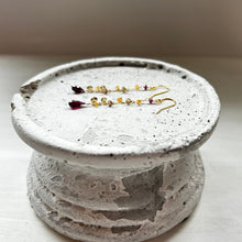 画像をギャラリービューアに読み込む, ✨NEW【1月誕生石】ガーネットmixチェーンピアス
