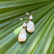 画像をギャラリービューアに読み込む, ✨NEW✨　淡水オイスターパールの2粒ピアス
