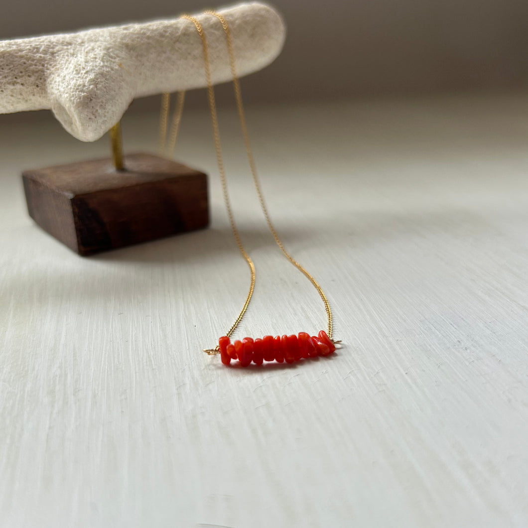 サルジ珊瑚ネックレス