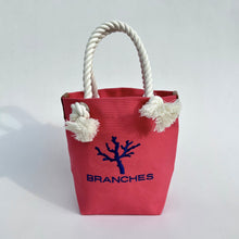 画像をギャラリービューアに読み込む, BRANCHES オリジナル　トートバッグ　＊珊瑚刺繍入り＊　ヴァーミリオン～青刺繍
