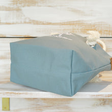 画像をギャラリービューアに読み込む, BRANCHES オリジナル　トートバッグМ　＊珊瑚刺繍入り＊ブルージェイド（白刺繍、白紐）
