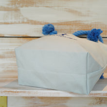 画像をギャラリービューアに読み込む, BRANCHES オリジナル　トートバッグМ　＊珊瑚刺繍入り＊ベビーブルー（青刺繍、青紐）
