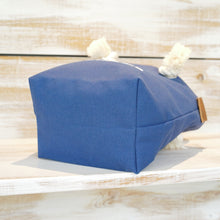 画像をギャラリービューアに読み込む, BRANCHES オリジナル　トートバッグ　＊珊瑚刺繍入り＊フラワーブルー(白刺繍、白紐）
