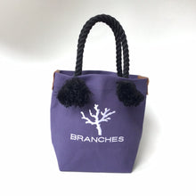 画像をギャラリービューアに読み込む, BRANCHES オリジナル　トートバッグ　＊珊瑚刺繍入り＊パープル(白刺繍、黒紐)
