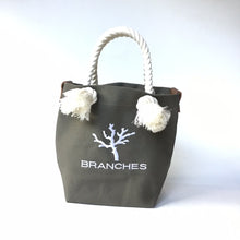 画像をギャラリービューアに読み込む, BRANCHES オリジナル　トートバッグS　＊珊瑚刺繍入り＊ダークグレー（白刺繍、白紐）
