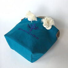 画像をギャラリービューアに読み込む, BRANCHES オリジナル　トートバッグS　＊珊瑚刺繍入り＊ダークブルー（青刺繍、白紐）

