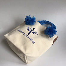 画像をギャラリービューアに読み込む, BRANCHES オリジナル　トートバック　＊珊瑚刺繍入り＊キナリ（青刺繍、青紐）
