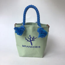 画像をギャラリービューアに読み込む, BRANCHES オリジナル　トートバッグS　＊珊瑚刺繍入り＊スモーキーセラドン（青刺繍、青紐）
