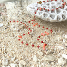 画像をギャラリービューアに読み込む, 染サンゴと深海珊瑚のシャンク巻きネックレス【40㎝】
